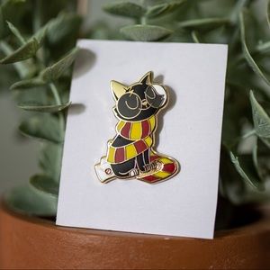 Harry Potter Hogwarts Cat Enamel Pin